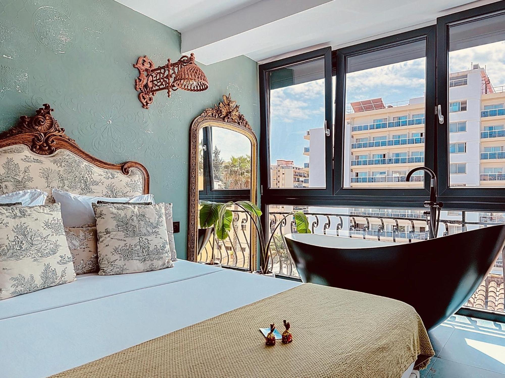 Alhambra Deco Homtels Apartment Torremolinos Exterior photo
