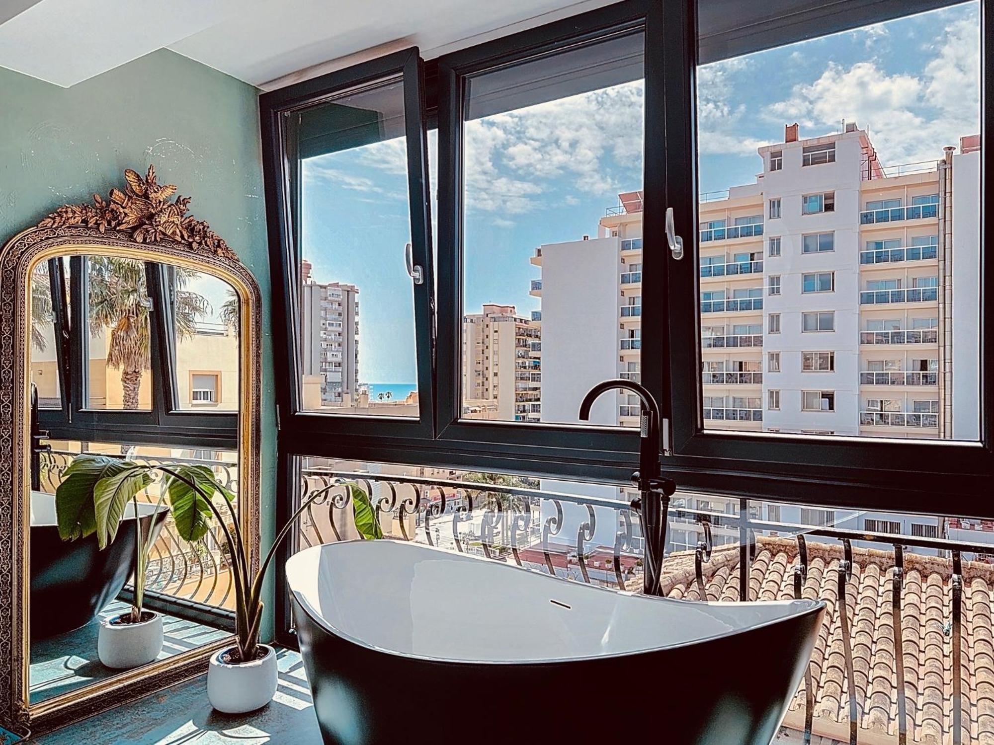 Alhambra Deco Homtels Apartment Torremolinos Exterior photo